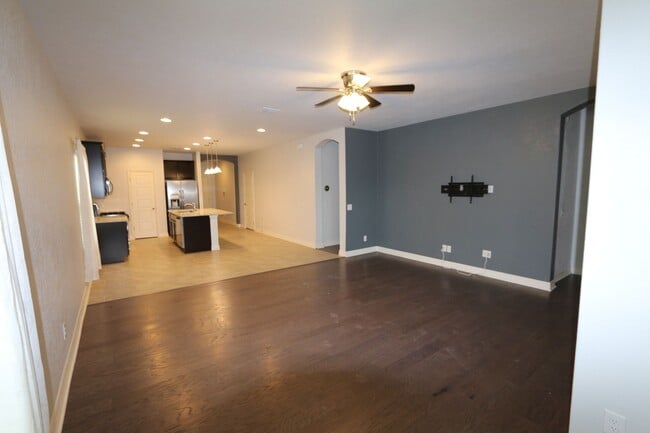 Building Photo - 13018 Bunkhouse