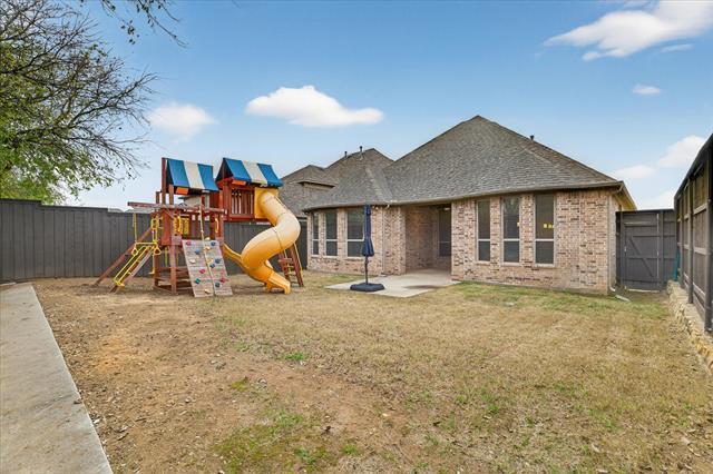 Building Photo - 452 Balmora Way