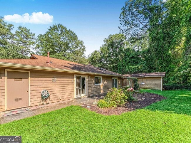 Building Photo - 2026 N Cove Ct