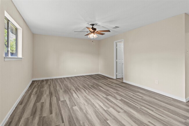 Building Photo - 5026 Fitzwater Dr