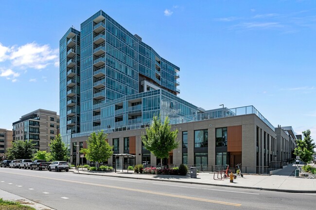 Building Photo - 4200 W 17th Ave
