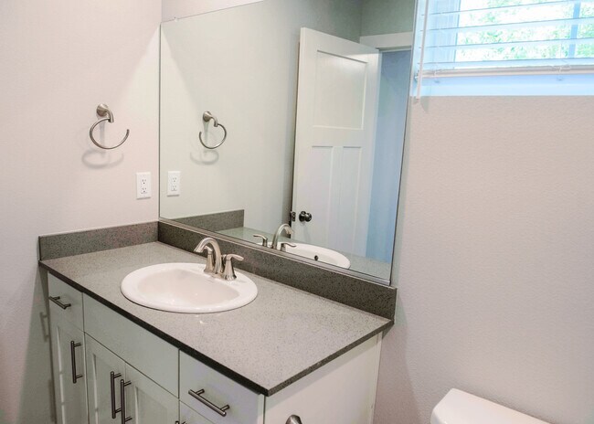 Building Photo - 12003 SE High Creek Rd