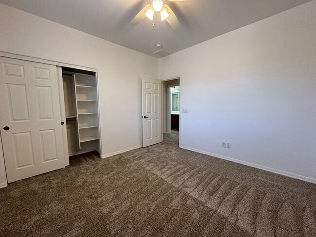 Building Photo - **Move-In Special** BEAUTIFUL 4 BEDROOM 3 ...