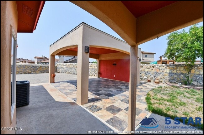 Building Photo - 11989 Mesquite Miel Dr