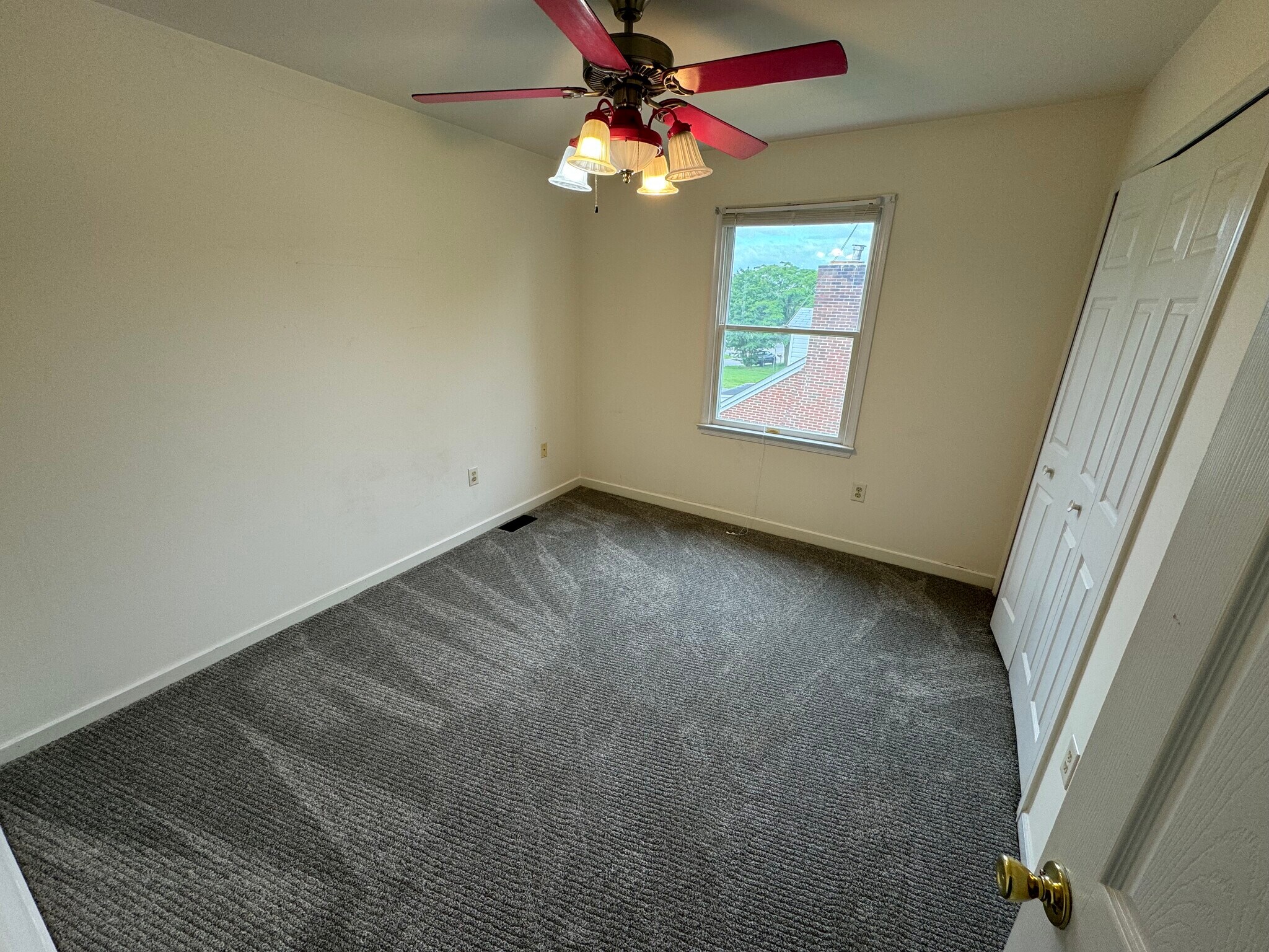 3rd Bedroom with new carpet - 45 S Colonial Dr