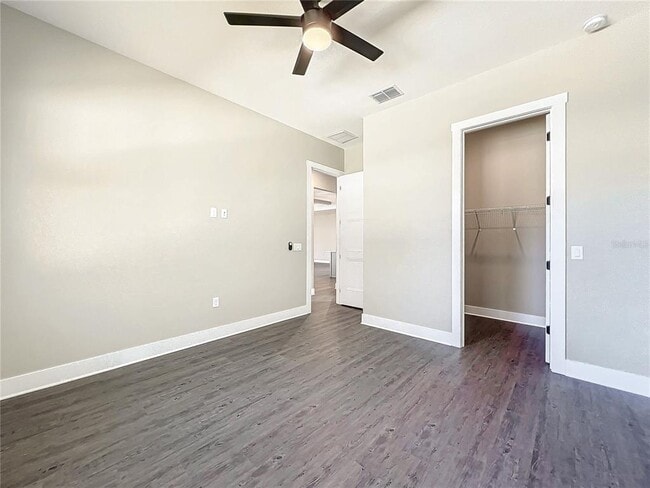 Building Photo - 1793 Lakehill Dr