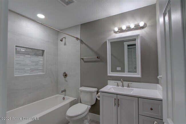 Building Photo - 983 Beechfern Ln