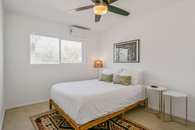 Building Photo - Modern 3-Bedroom Desert Bungalow with Stunning Views – Unfurnished - Price reflects MOVE IN SPECI...