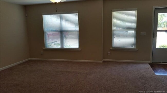 Building Photo - 100 Burr Oak Cir