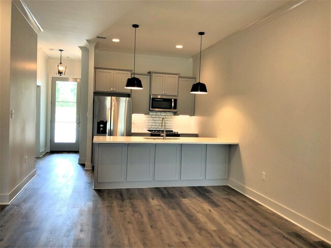 Building Photo - 2 Bedroom NEW Construction off Old Jeffers...