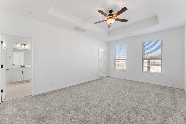 Building Photo - 2725 Woodall Dr