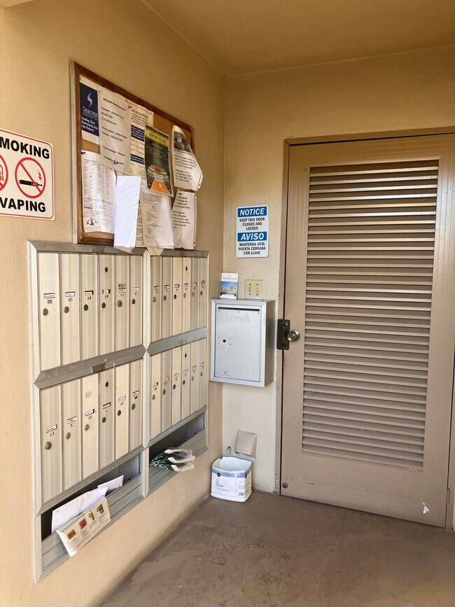 Building Photo - 259 Sheffield K