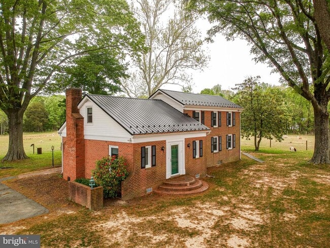 Building Photo - 12475 Rock Point Rd