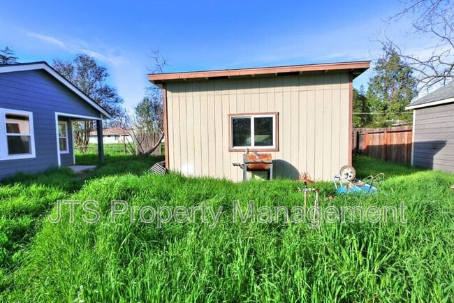 Building Photo - 4702 65th St