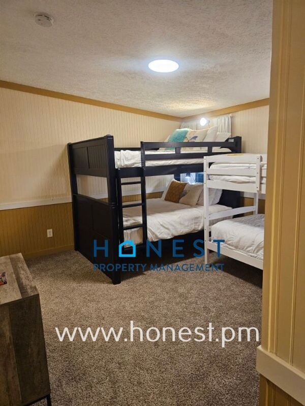 Building Photo - 107 Wood Land Dr