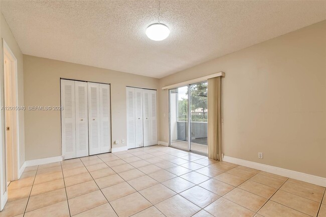 Building Photo - 13355 SW 9th Ct