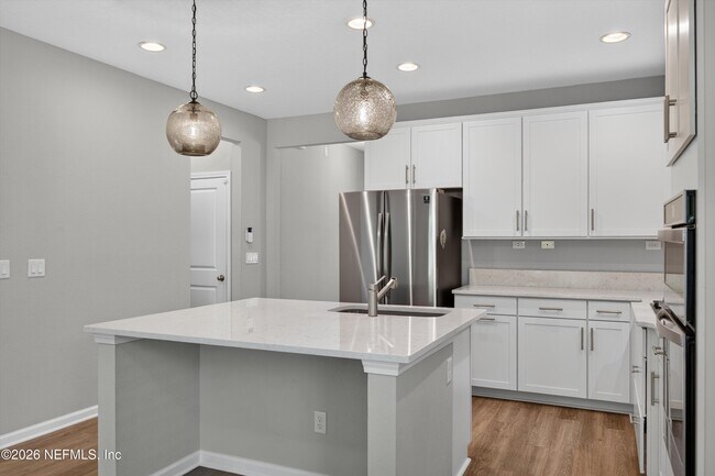 Building Photo - 75875 Saffron Ln