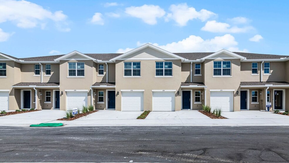 Building Photo - 672 Moscato Dr