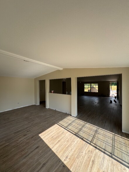 Building Photo - 8180 SC-252