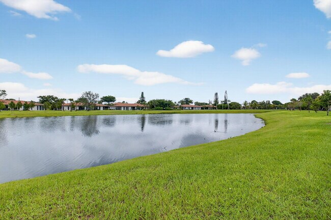 Building Photo - 5753 Spindle Palm Ct