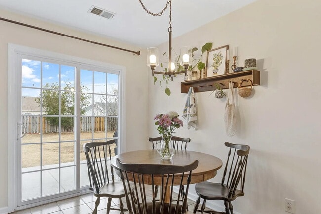 Building Photo - Charming 3-Bedroom Home for Rent in Leland, NC – Large Backyard & Great Amenities!