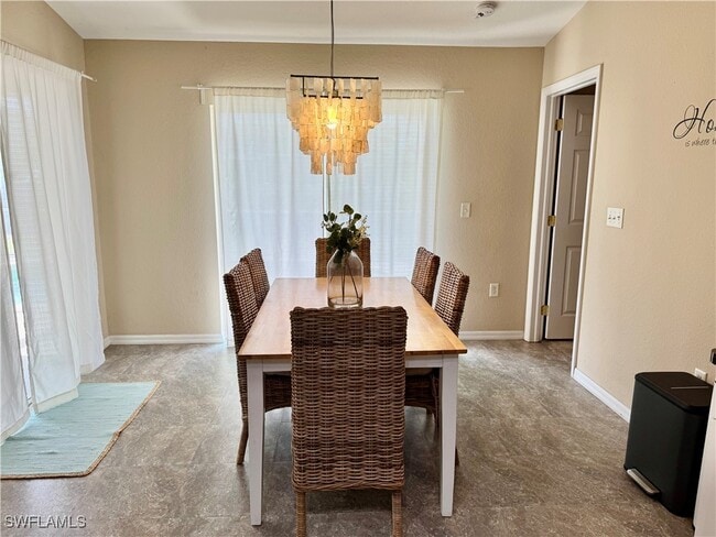 Building Photo - 1506 SW 14th St