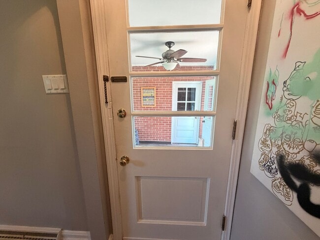 Building Photo - Hilltop Charm in Floyds Knobs – Spacious All-Brick Beauty with Room to Grow!