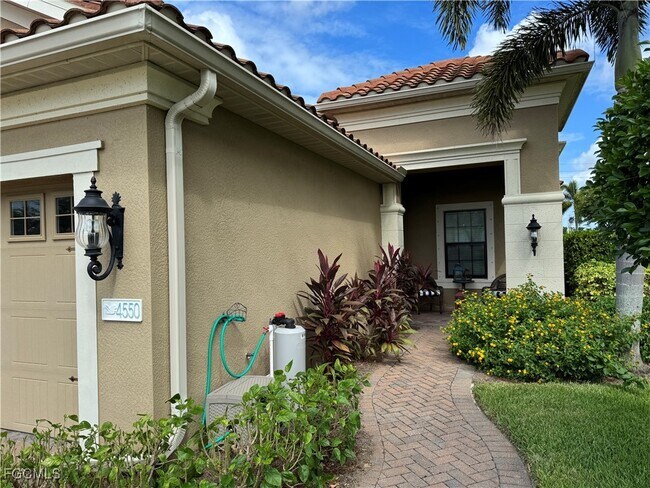 Building Photo - 4550 Mystic Blue Wy