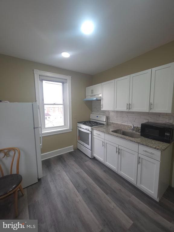 Building Photo - 320 Darby Rd