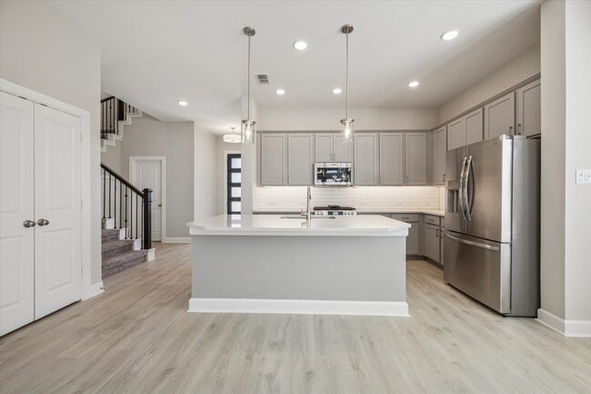 Building Photo - 5518 Kindle Aly