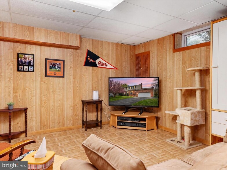 Building Photo - 1525 Palm Ct