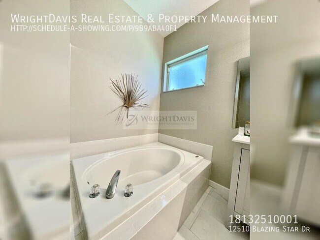 Building Photo - 12510 Blazing Star Dr