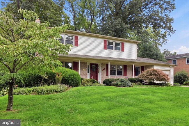 Building Photo - 6605 Grey Fox Dr