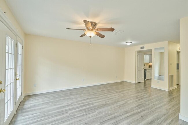 Building Photo - 2308 Winrock Blvd