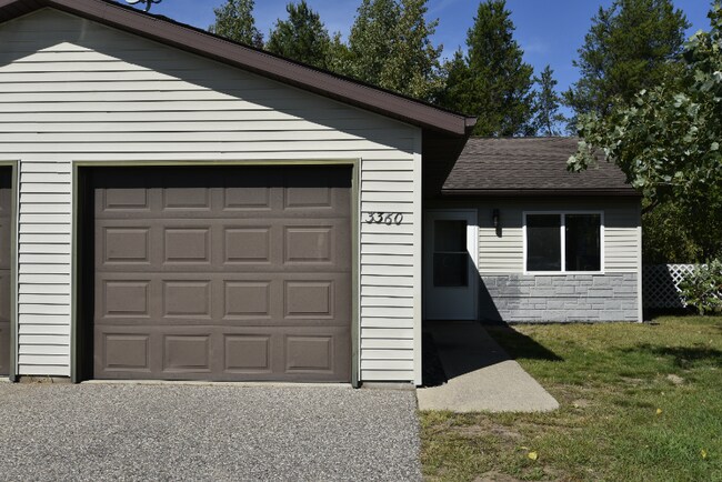 Building Photo - 3360 Patti Dr