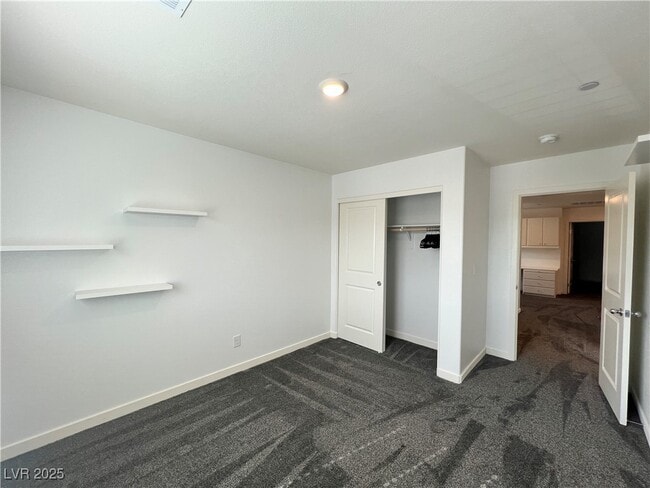 Building Photo - 12743 Epperly St