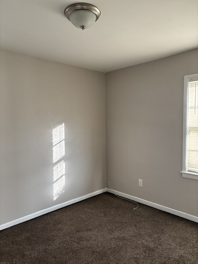 Building Photo - 8064 Suzanne Ave