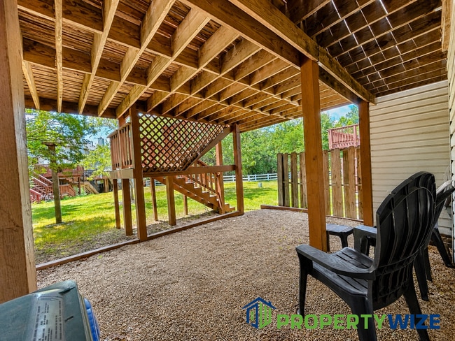 Building Photo - 7646 Oldfield Ln