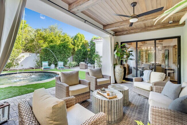 Building Photo - 3507 North 39th Pl