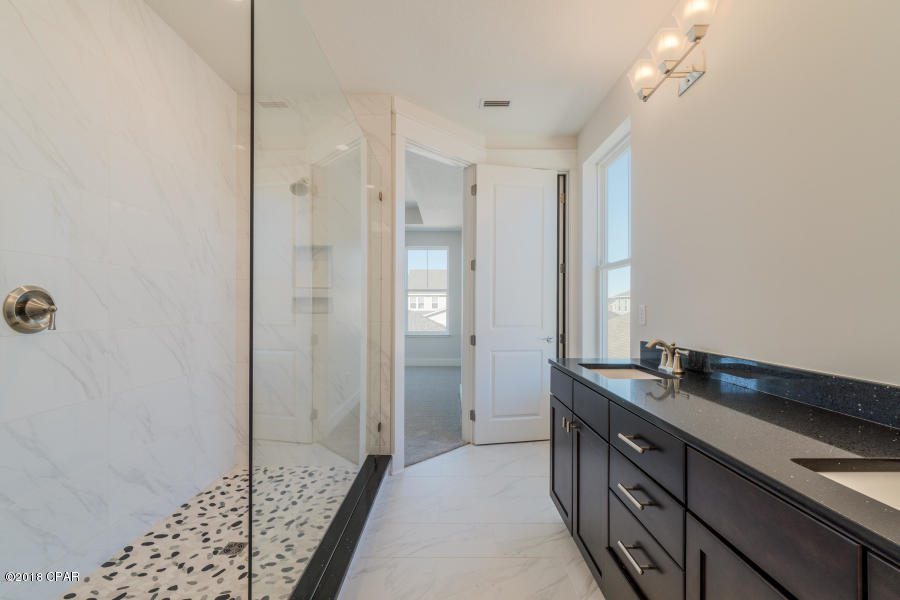 master bathroom - 1232 Bluestem Street
