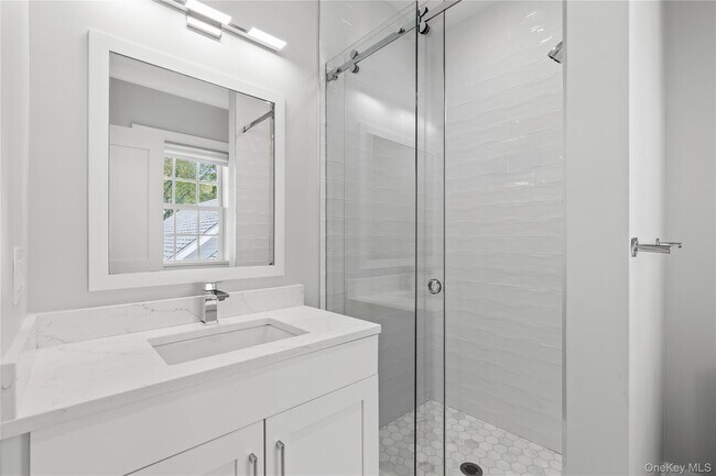 Building Photo - 25 Hunt Pl