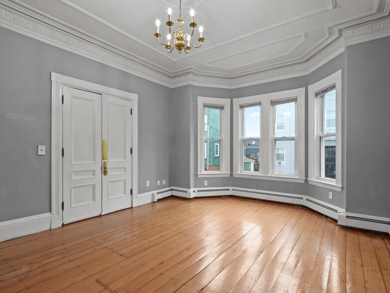 Building Photo - 32 G St