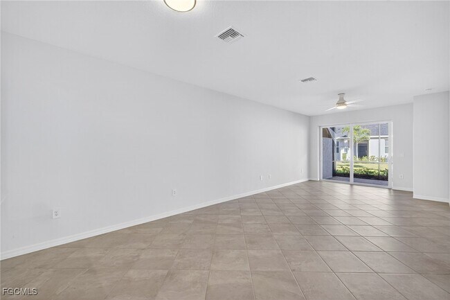 Building Photo - 14867 Anchorage Rd