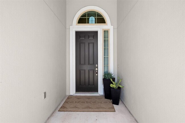 Building Photo - 124 Adina Dr