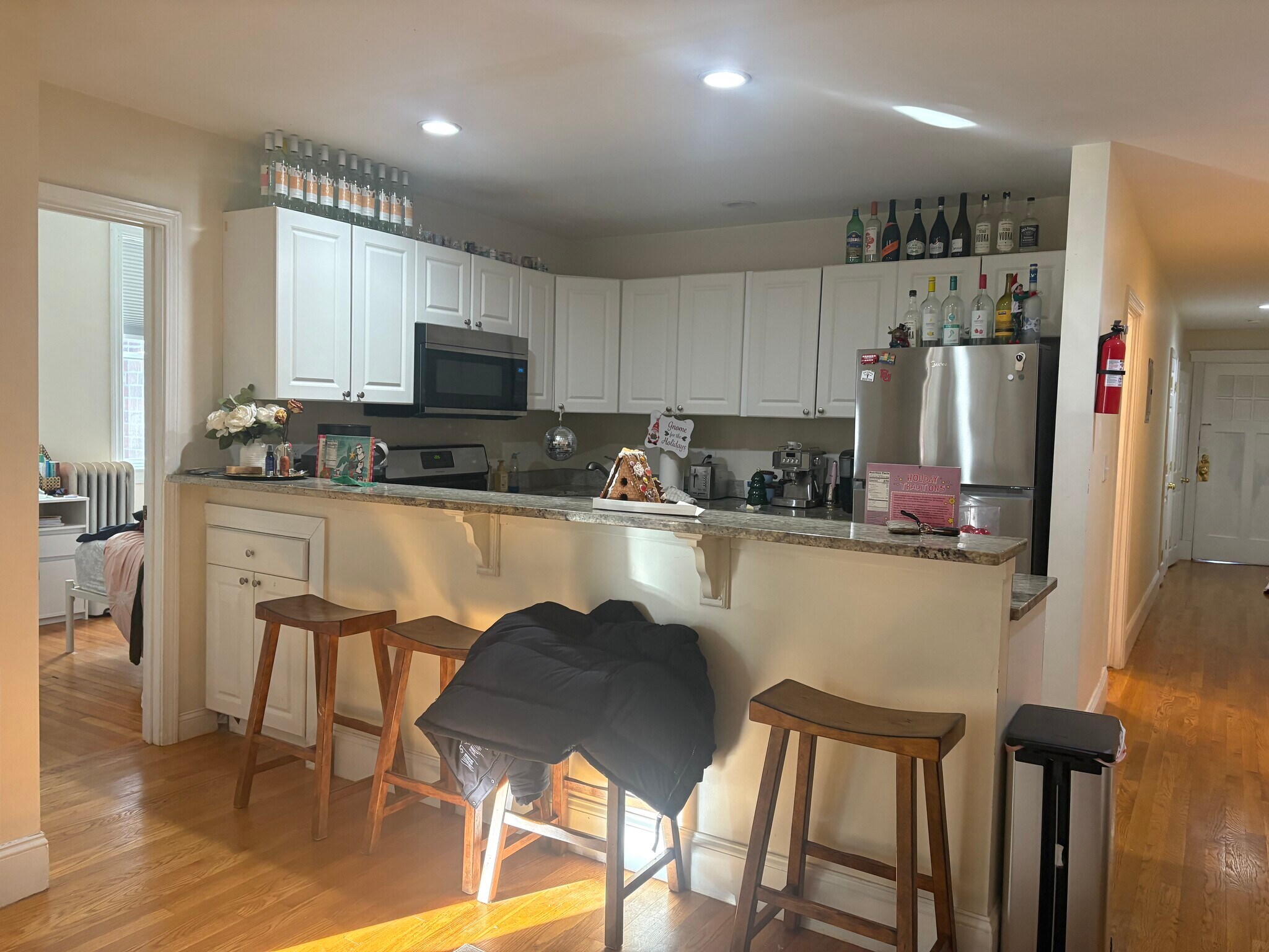 Building Photo - 60 Egmont St