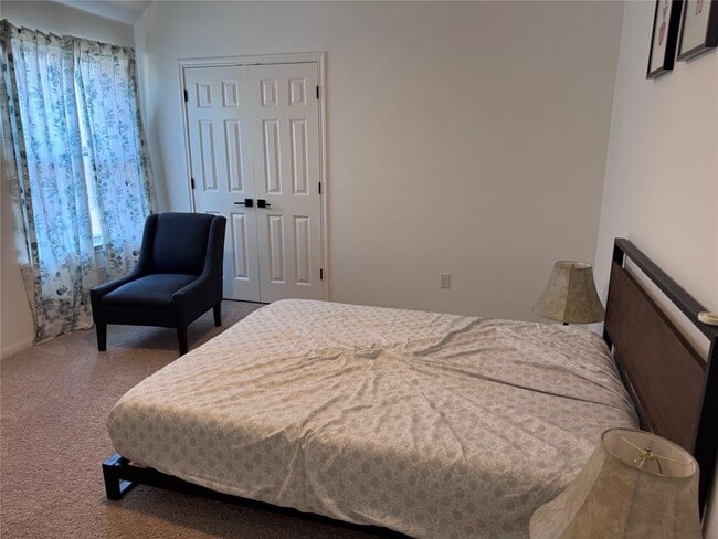 Building Photo - 109 Mindy Way