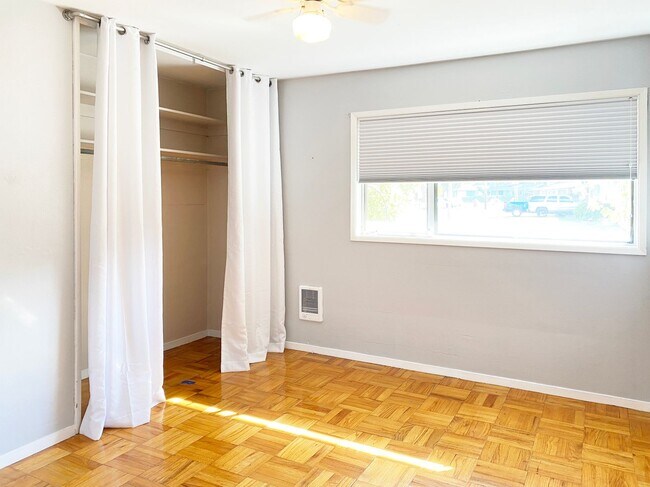 Building Photo - Charming Single Level 3 Bedroom in Adair V...
