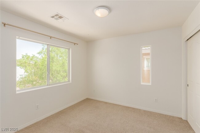 Building Photo - 4496 Shallow Brush Ave