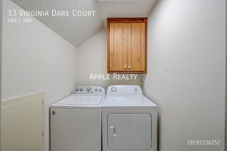 Building Photo - 13 Virginia Dare Ct