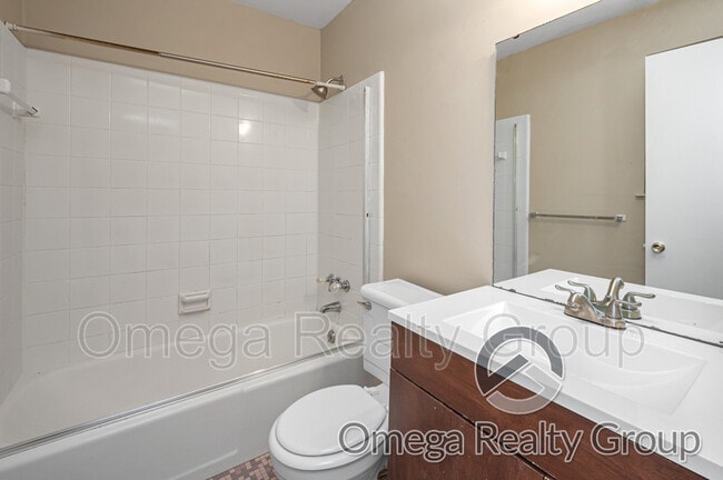 Building Photo - 21 Cullen Dr